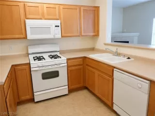 Photo #2: 2779613 Listing 