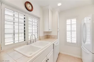 Photo #5: 2779639 Listing 