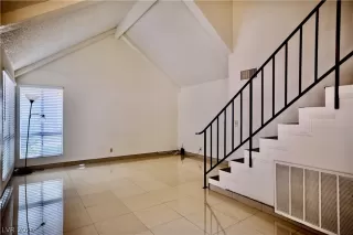 Photo #3: 2779663 Listing 