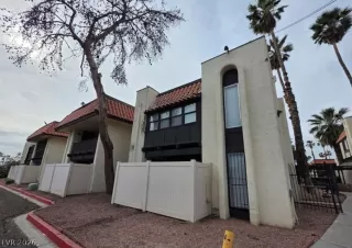 More Details about MLS # 2779712 : 1440 VEGAS VALLEY DRIVE 8