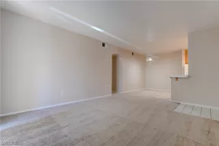 Photo #3: 2779734 Listing 