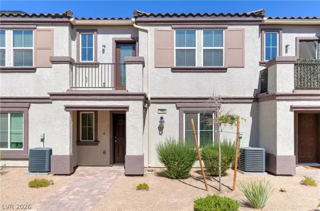 MLS: 2779821 Condo For Sale