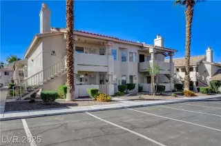 Photo #1: 2779830 Listing 