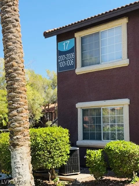 MLS: 2779845 Condo For Sale