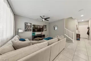 Photo #2: 2780846 Listing 
