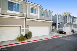 Photo #3: 2780856 Listing 