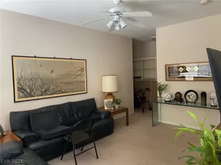 Photo #6: 2780887 Listing 