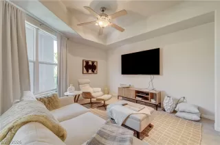 Photo #6: 2780905 Listing 