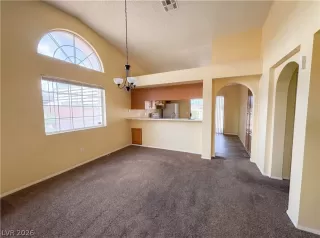 Photo #5: 2780914 Listing 