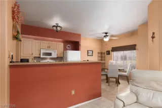 Photo #5: 2780917 Listing 