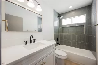 Photo #1: 2781017 Listing 