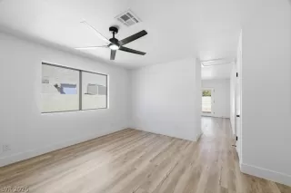 Photo #3: 2781049 Listing 