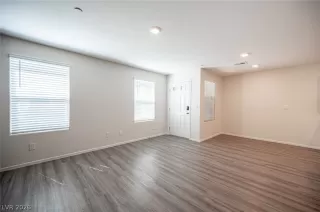 Photo #2: 2781070 Listing 