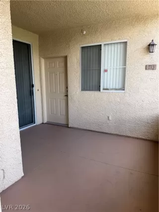 Photo #2: 2781090 Listing 