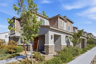 Photo #2: 2781156 Listing 