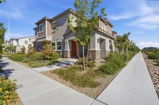 Photo #4: 2781156 Listing 