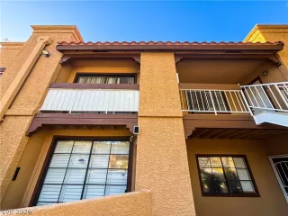 Photo #1: 2781179 Listing 