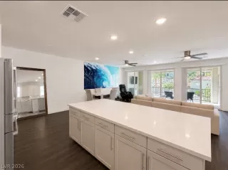 Photo #6: 2781210 Listing