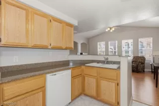 Photo #3: 2781212 Listing 