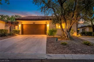 Photo #1: 2781268 Listing 