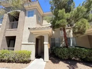 Photo #1: 2781273 Listing 
