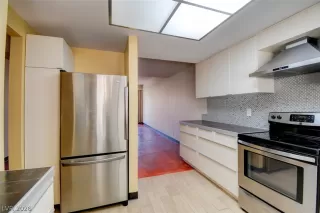 Photo #5: 2781312 Listing 