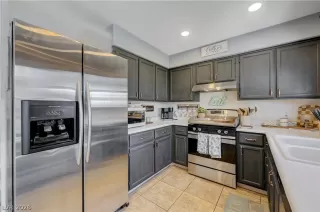 Photo #1: 2781374 Listing 