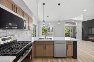 More Details about MLS # 2781406 : 4820 BLACK BEAR ROAD 201