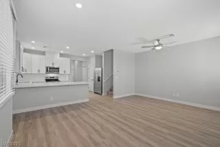 Photo #2: 2781434 Listing 