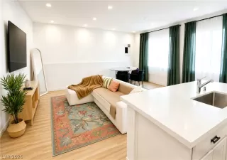 Photo #4: 2781479 Listing 