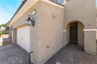 Photo #2: 2781497 Listing 