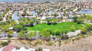 Photo #3: 2781526 Listing 