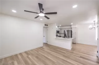 Photo #5: 2781553 Listing 