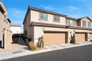 Photo #2: 2781589 Listing 