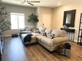 Photo #4: 2781622 Listing 