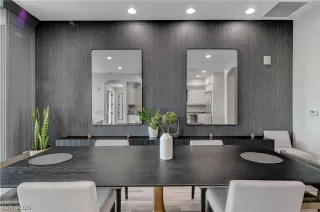 Photo #6: 2781643 Listing