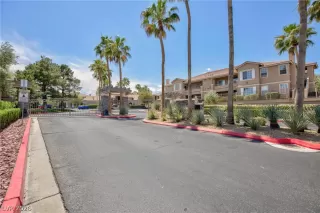 Photo #3: 2781648 Listing 