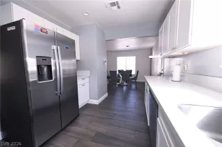 Photo #6: 2781649 Listing 