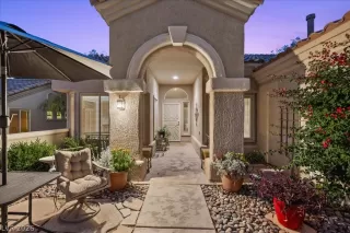 Photo #4: 2781659 Listing 