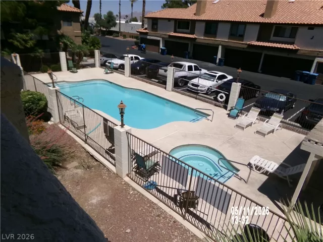 MLS: 2781678 Condo For Sale