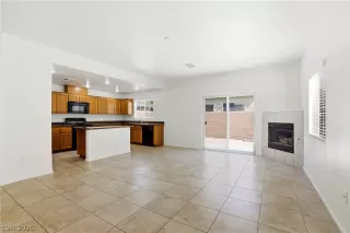 Photo #5: 2781747 Listing 