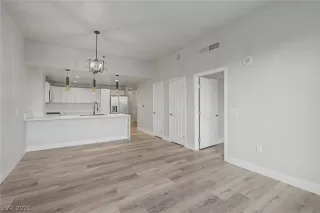 Photo #5: 2781776 Listing 