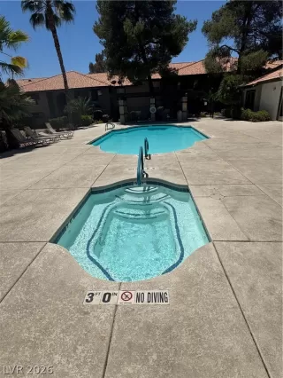 Photo #1: 2781778 Listing 