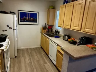 Photo #2: 2781792 Listing 