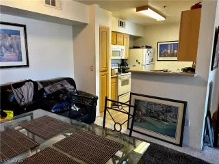 Photo #4: 2781792 Listing 