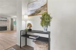 Photo #2: 2781793 Listing 