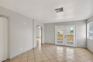 Photo #5: 2781814 Listing 