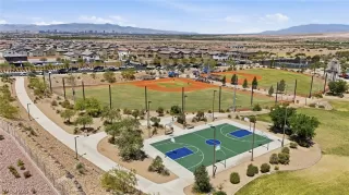 Photo #5: 2781863 Listing 