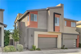 More Details about MLS # 2781880 : 3198 VITTORIA AVENUE