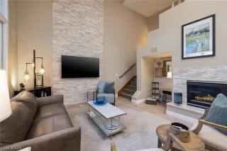 Photo #4: 2781888 Listing 